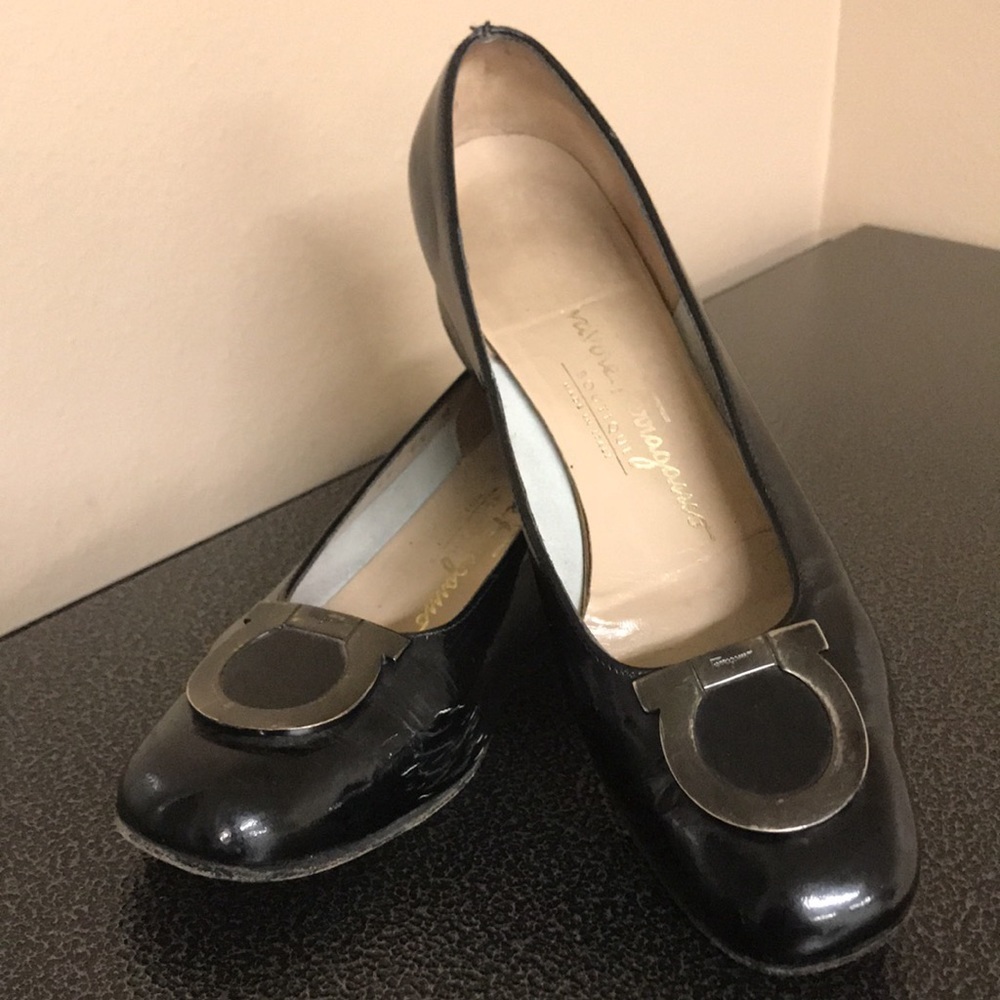 SALVATORE ferragamo black patent logo heels